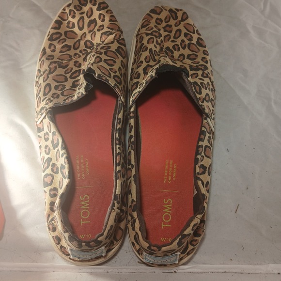 TOMS Women's Slip On Shoes Leopard Print Size 10 - Picture 6 of 8